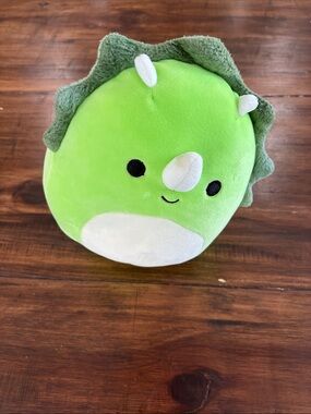 Squishmallow Triceratops Green and White Small Size (7-8”)
